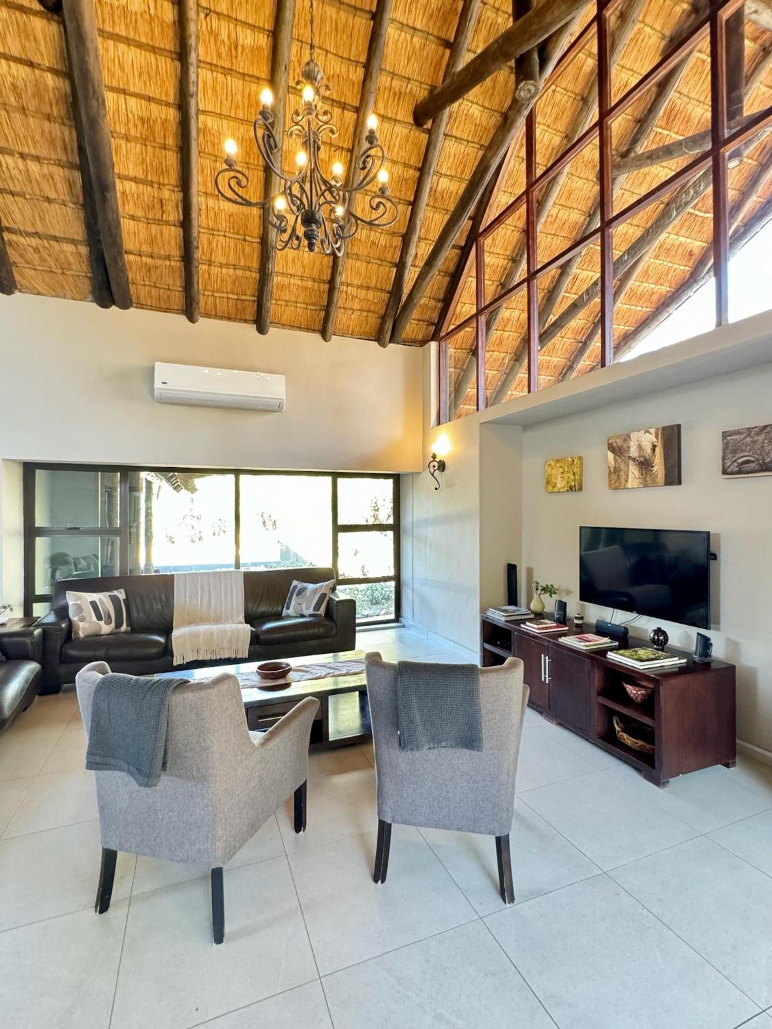 Pangolin Game Lodge - Self Catering, Incl 2 Game Drives Per Day Matlhagame Екстер'єр фото